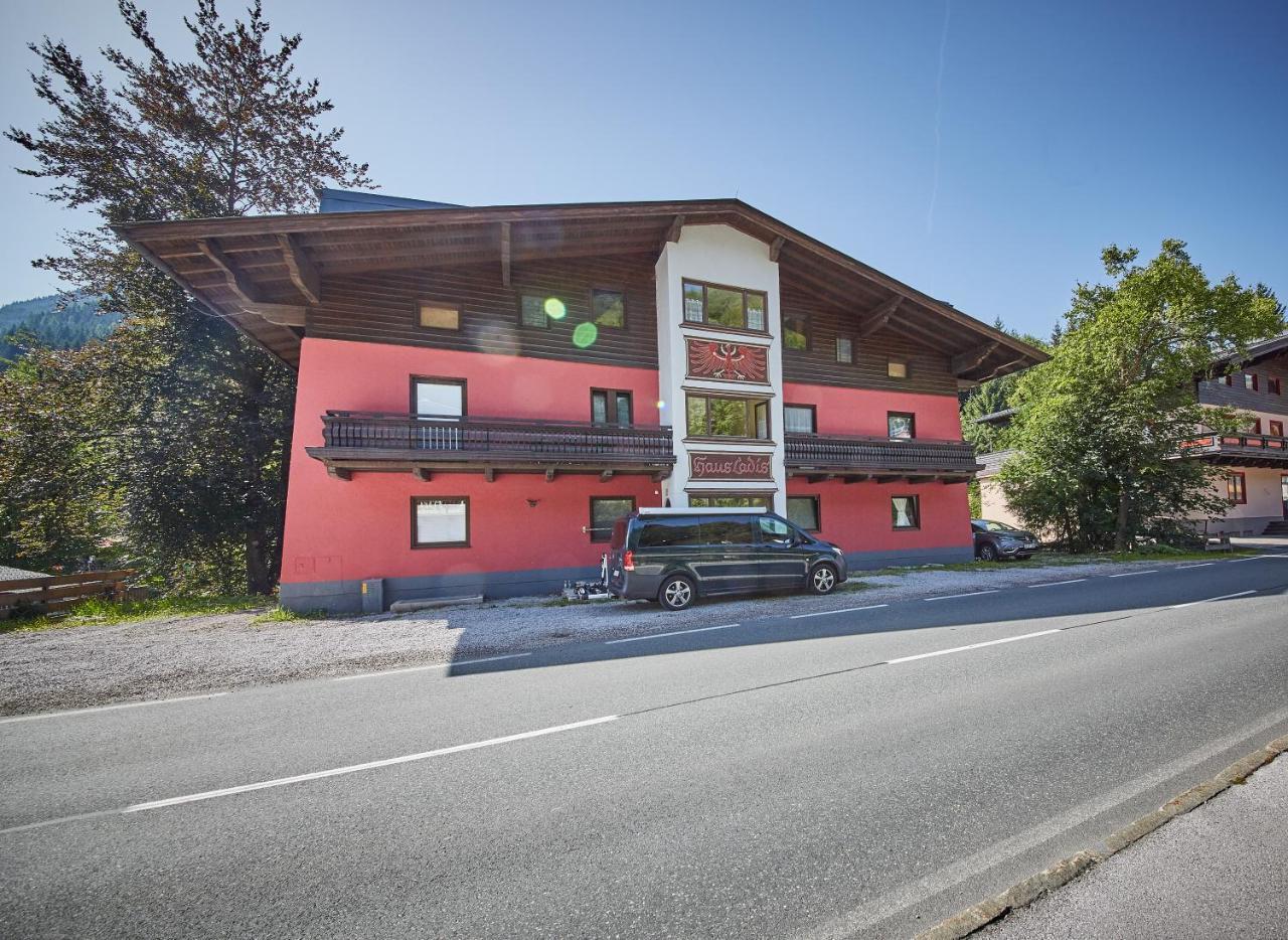 Time For Sport Apartments Saalbach-Hinterglemm Exteriör bild